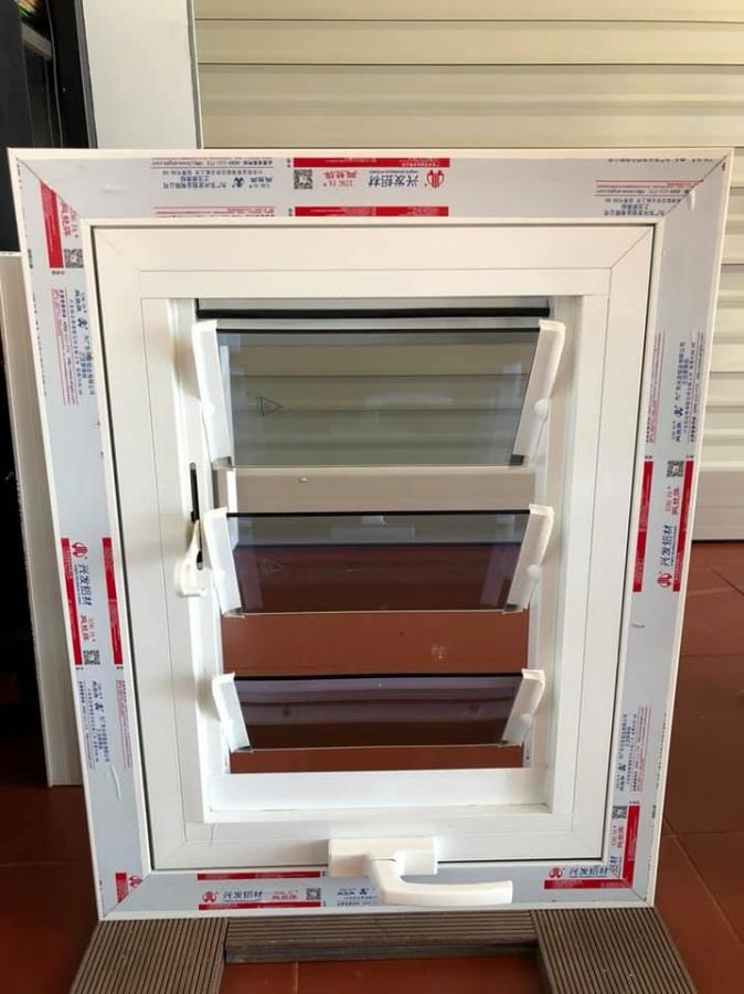 CỬA LÁ SÁCH LẮP KHUNG XINGFA NHẬP KHẨU HỆ 55 CỬA LÁ SÁCH LẮP KHUNG XINGFA NHẬP KHẨU HỆ 55