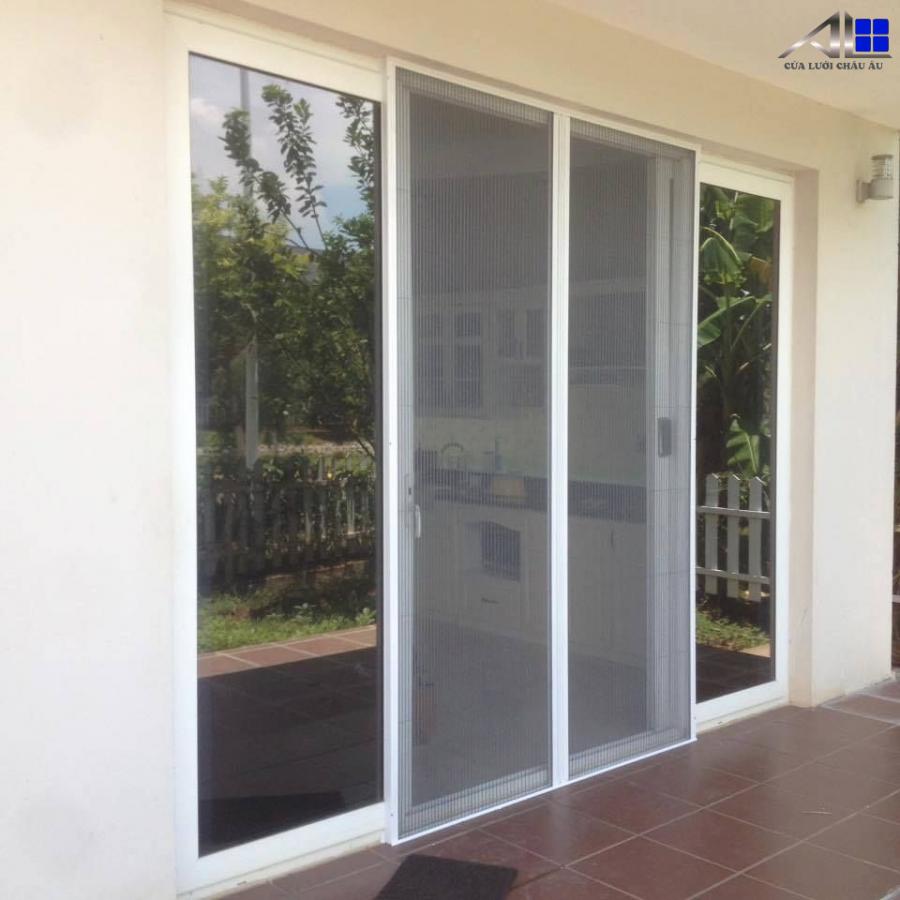 CỬA LƯỚI CHỐNG MUỖI XẾP TAY NẮM