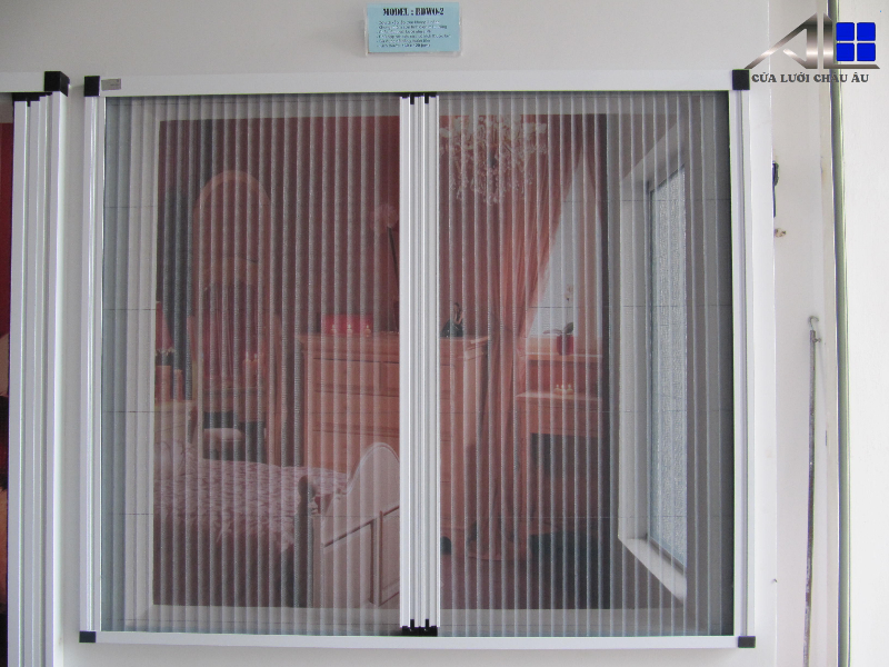 CỬA LƯỚI CHỐNG MUỖI XẾP TAY NẮM