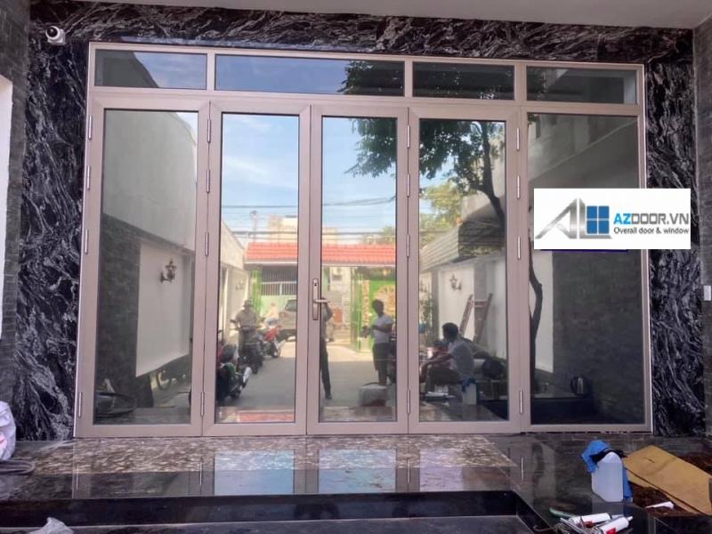 Cửa nhôm Grober -Cửa đi 4 cánh xi mạ Cửa nhôm Grober -Cửa đi 4 cánh xi mạ