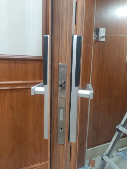 KHÓA ĐIỆN TỬ THÔNG MINH CHO CỬA NHÔM SIKER KTS108